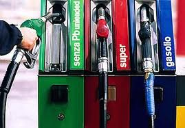 distributori_di_benzina02.jpg